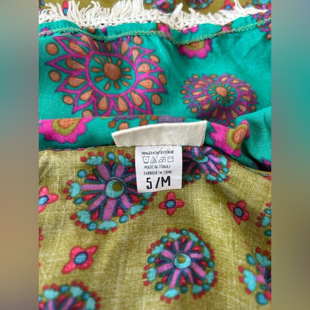 LIVE HAPPY/NATURAL WEAR GET UP & GO BOHO PEASANT TOP. RAW HEM, MIXED PRINTS. S/M - Picture 6 of 8